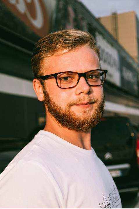 Lounge host portrait